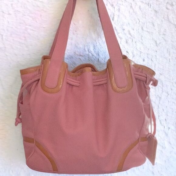 LOEWE ANAGRAM AUTHENTIC PINK SOFT LEATHER DRAW STRING SHOULDER HANDBAG - Picture 8 of 12